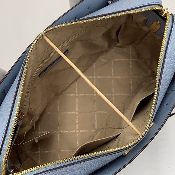 MICHAEL KORS MERCER MEDIUM TOP ZIP BELTED SATCHEL BROWN/ PALE BLUE SIGNATURE - Picture 11 of 16